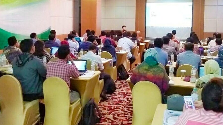 {"remix_data":[],"remix_entry_point":"challenges","source_tags":["local"],"source_ids":{},"source_ids_track":{},"origin":"unknown","total_draw_time":0,"total_draw_actions":0,"layers_used":0,"brushes_used":0,"photos_added":0,"total_editor_actions":{},"tools_used":{"remove":1},"is_sticker":false,"edited_since_last_sticker_save":true,"containsFTESticker":false}